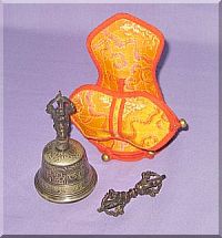Glocke mit Vajra und T�schchen
